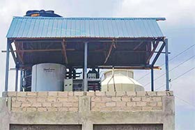 非洲烏干達，日產20噸片冰機